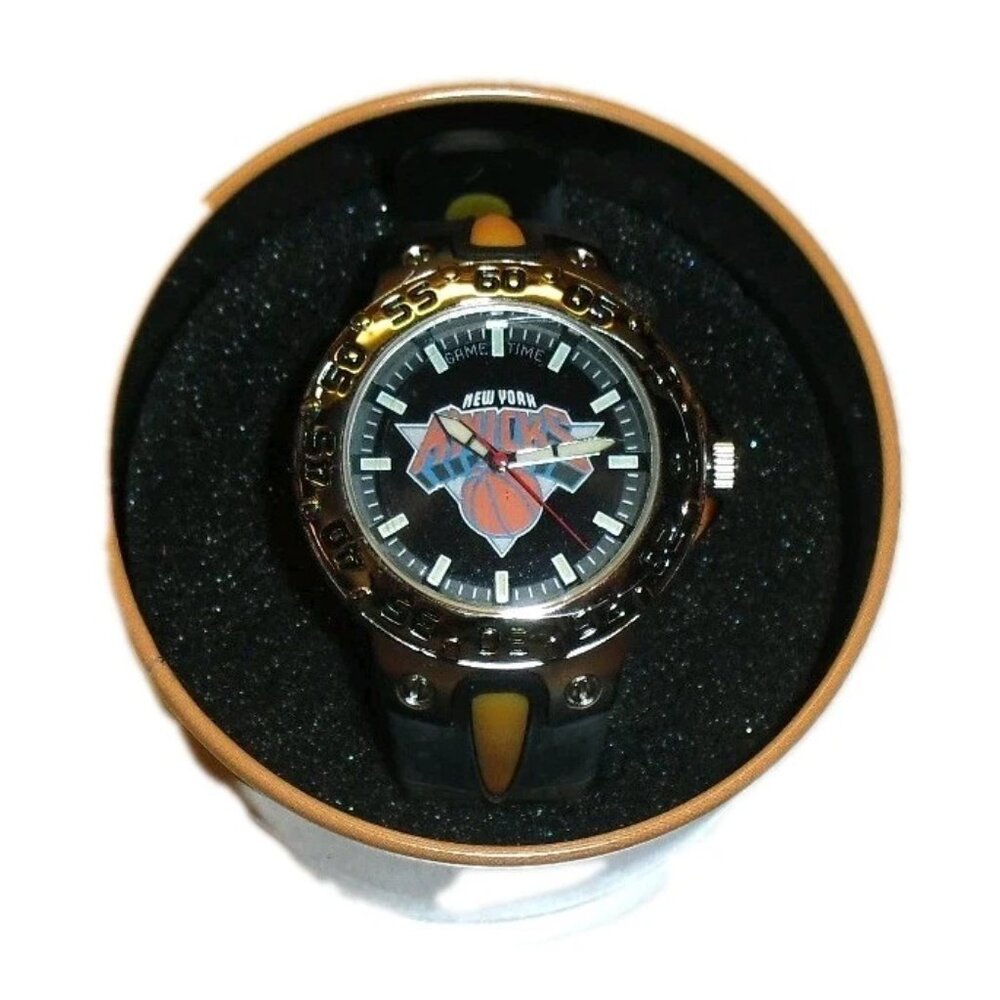 New York Knicks Mens Watch New Nba Needs Battery